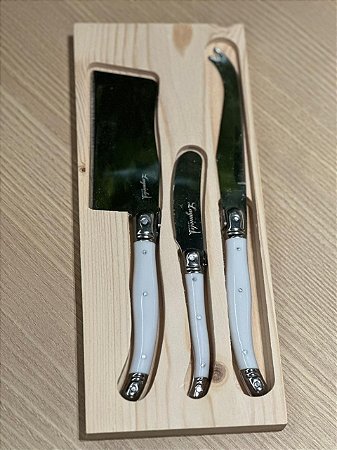 Cj 3 facas luxo Queijo c/ bandeja branco