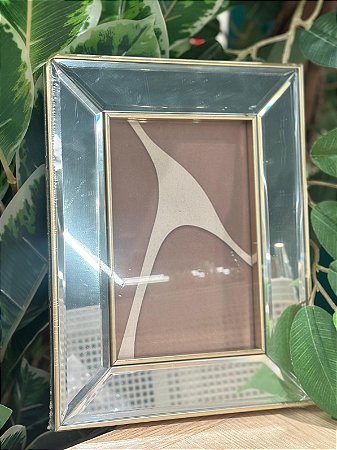 Porta retrato em poliestireno e vidro 10x15