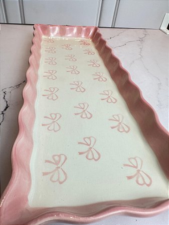 Bandeja decorativa laço rosa 37,5 x 14 cm