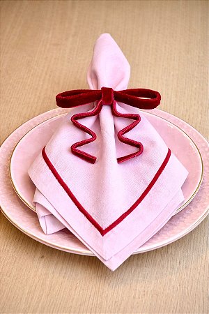 Porta guardanapo laço veludo duplo cereja