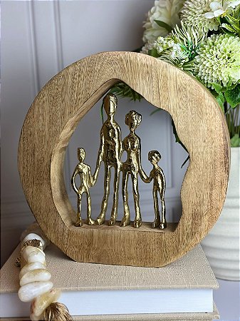 Escultura família