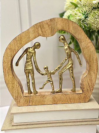 Escultura família