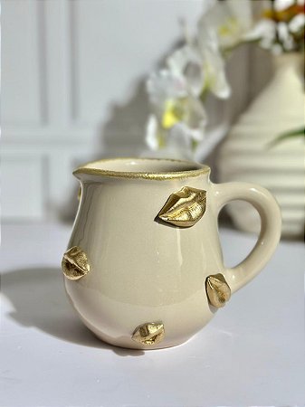 Leiteira artesanal boca dourada