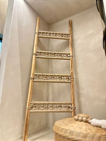 Escada madeira e corda decor