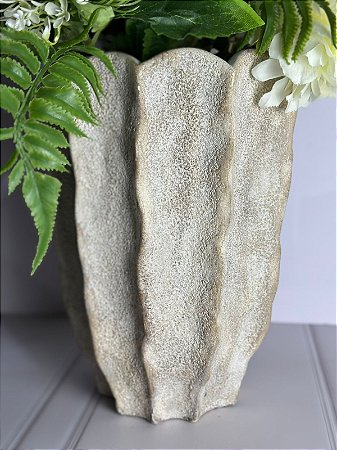 Vaso decorativo cimento bege e br rústico