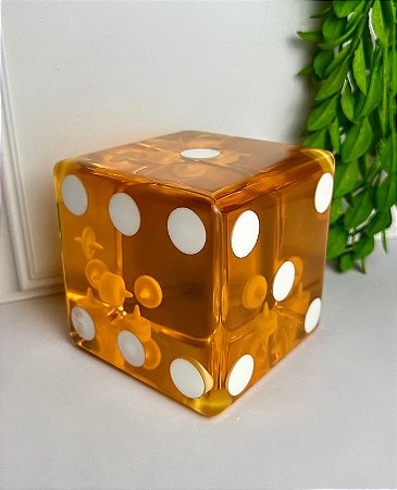 Dado reto decor
