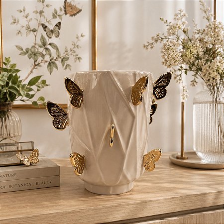 Vaso decorativo cerâmica bege c/ borboletas douradas