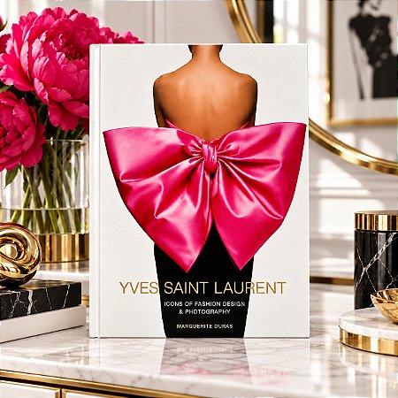 LIVRO YVES SAINT LAURENT - FASHION