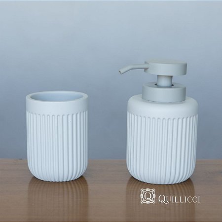 PORTA-SABONETE LIQUIDO DE CIMENTO