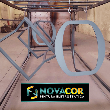 Pintura eletrostática em Aço carbono Cinza fosco texturizado