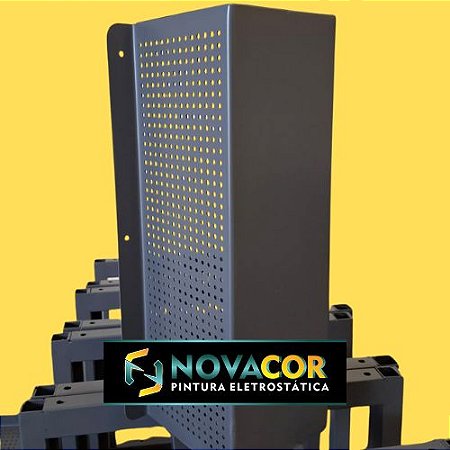 Pintura eletrostática em Aço carbono na cor cinza liso fosco