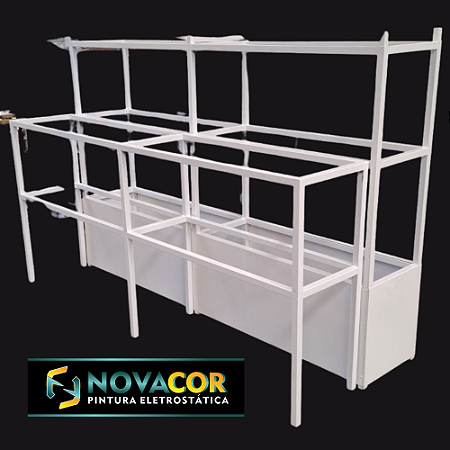 Pintura eletrostática em Aço carbono na cor branco brilhante