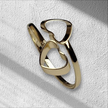 Anel Coração Vazado (levemente ajustavel)