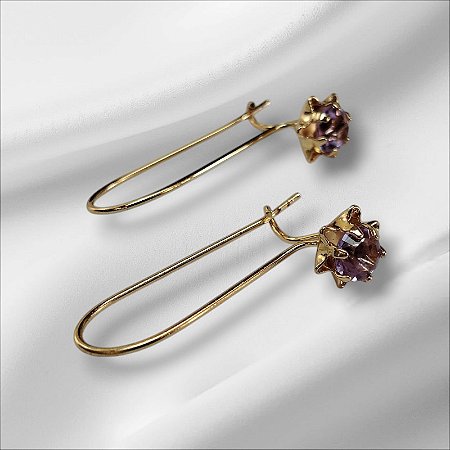 Brinco Estrela Violeta