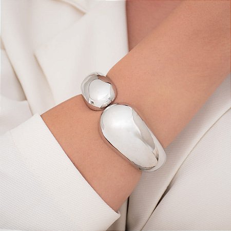 BRACELETE ABERTO PONTA BOLEADA