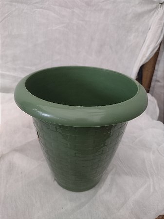 Vaso red rattan n20