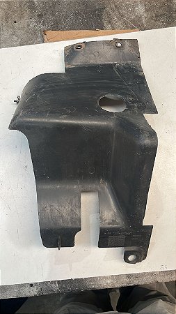 Acabamento pedal volvo fh