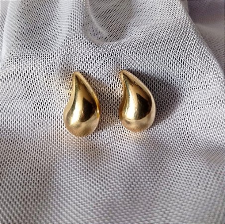 Brinco Gota Lisa Dourada Fina Banhado Ouro 18k Antialergico