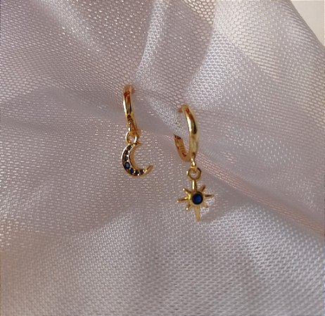 Brinco Argola Pingente Lua e Sol Banhado Ouro 18k Antialergico