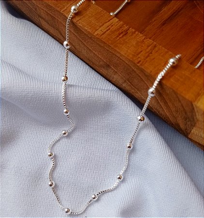 Gargantilha Esferas Prateada Leve Fina Banhado Ouro 18k Antialergico