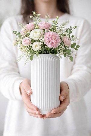 Vaso Decorativo Branco em Termoplástico 12 cm