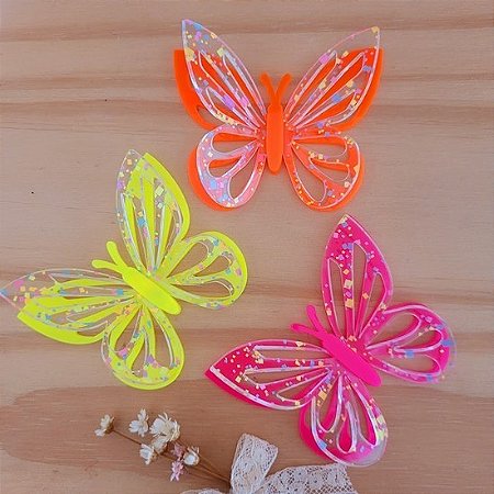 Borboleta em Acrílico para Tiara