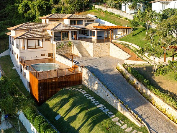 Ferradura - Casa Independente