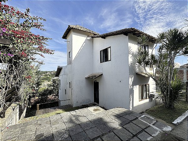 2 Quartos - 122 m² Útil - Geribá - Condomínio