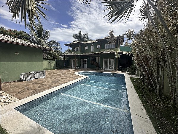 7 Quartos - 350 m² Útil - Marina - Condomínio