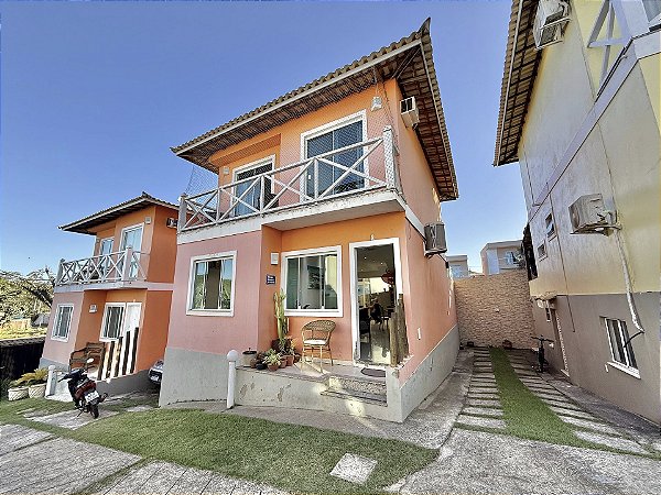 4 Quartos - 190 m² Útil - Rasa - Condomínio
