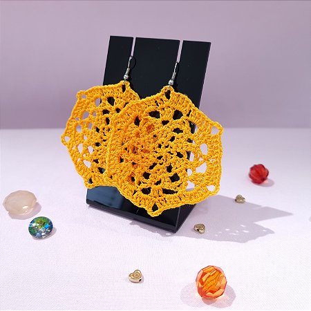 Brinco Hexagonal de crochê laranja