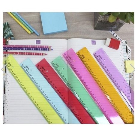 Régua de poliestireno New Line 30 cm