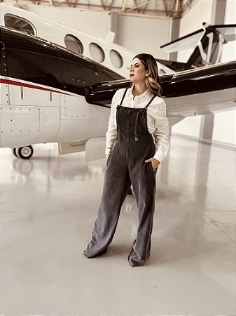 Macacão Ana - Estilo e Conforto em Cada Detalhe