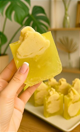 Sabonete Artesanal de Própolis e Mel 110g