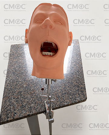 Simulador de Paciente Completo para Treinamento Odontológico