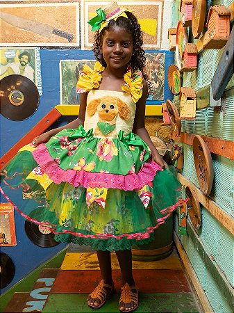 VESTIDO CARAMELO DO BRASIL (COM CHAPEUZINHO)