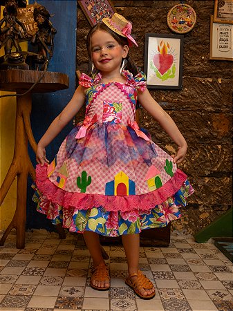 VESTIDO CIDADE DO INTERIOR (COM CHAPEUZINHO)