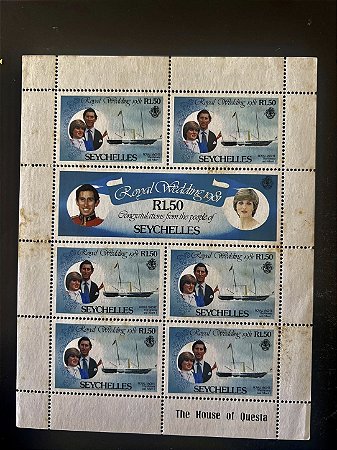 Bloco de Selos Estrangeiros - Royal Medding 1981 - Seychelles - Pequenas Manchas - ref.235