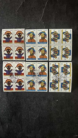 Série em Quadras Selos do Brasil - Teatro Popular Brasileiro - 1976 - Mint e com Carimbo Comemorativo - ref.598