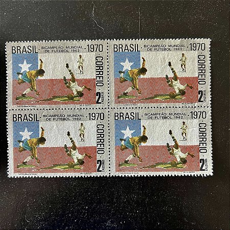 Quadra de Selos Comemorativos do Brasil - Brasil Tri-Campeão Mundial de Futebol - 1970 - Mint - ref.931