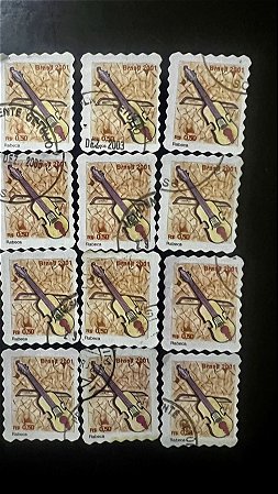 12 Selos Regulares - Rabeca - 2001 - Circulados  - ref.2055