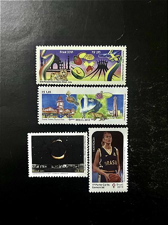 04 Selos Comemorativos do Brasil - Mint - ref.2075