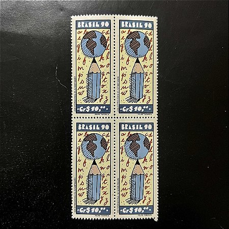 Quadra de Selos Comemorativos do Brasil - Ano Internacional da Alfabetização - 1990- Mint - ref.2160