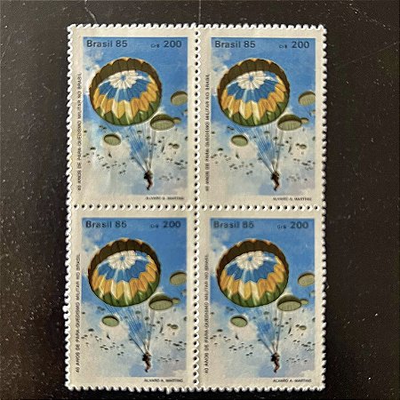 Quadra de Selos Comemorativos do Brasil - 40 Anos do Paraquedismo Militar no Brasil - 1985 - Mint - ref.2164