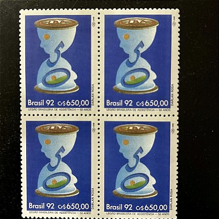 Quadra de Selos Comemorativos do Brasil - Legião Brasileira de Assistencia - 50 Anos - 1992 - Mint - ref.2210