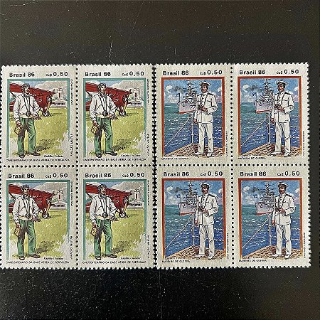 02 Quadras de Selos Comemorativos do Brasil - Trajes e Uniformes Militares - 1986 - Mint - ref.2259
