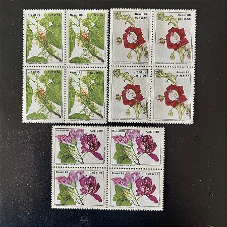 03 Quadras de Selos Comemorativos do Brasil - Preservação da Flora - 1986 - Mint - ref.2271