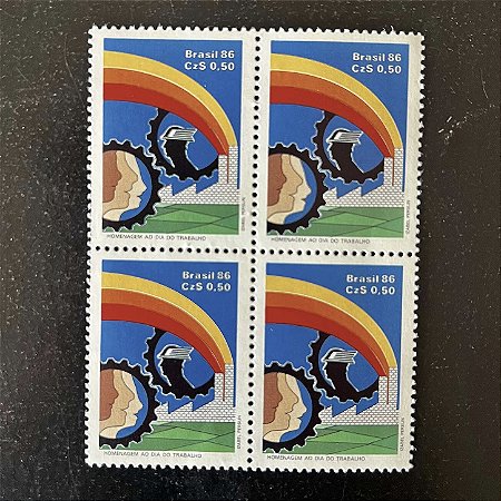 Quadra de Selos Comemorativos do Brasil - Homenagem ao Dia do Trabalho - 1986 - Mint - ref.2272