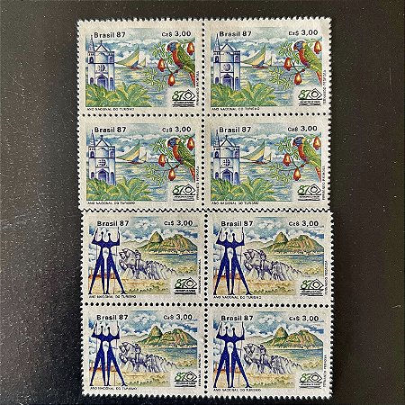 02 Quadras de Selos Comemorativos do Brasil - Ano Nacional do Turismo - 1987 - Mint - ref.2289