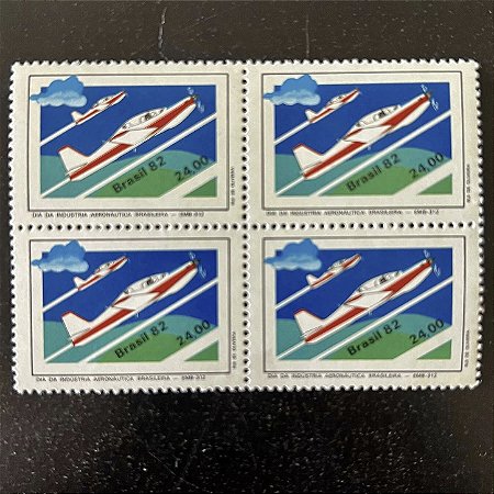 Quadra de Selos Comemorativos do Brasil - Dia da Industria Aeronáutica Brasileira - 1982 - Mint - ref.2328